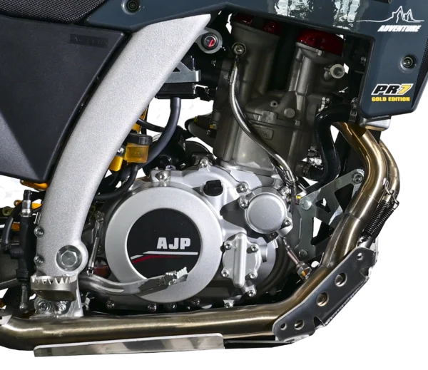 AJP PR7 650 ADVENTURE GOLD EDITION ÖHLINS